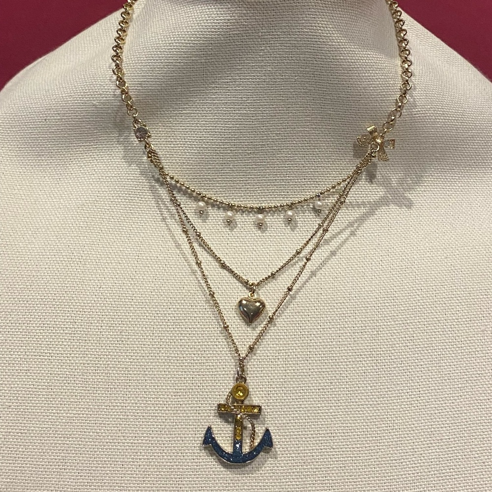 🏖️BETSEY JOHNSON 3-Strand Gold Tone Anchor NECKLACE